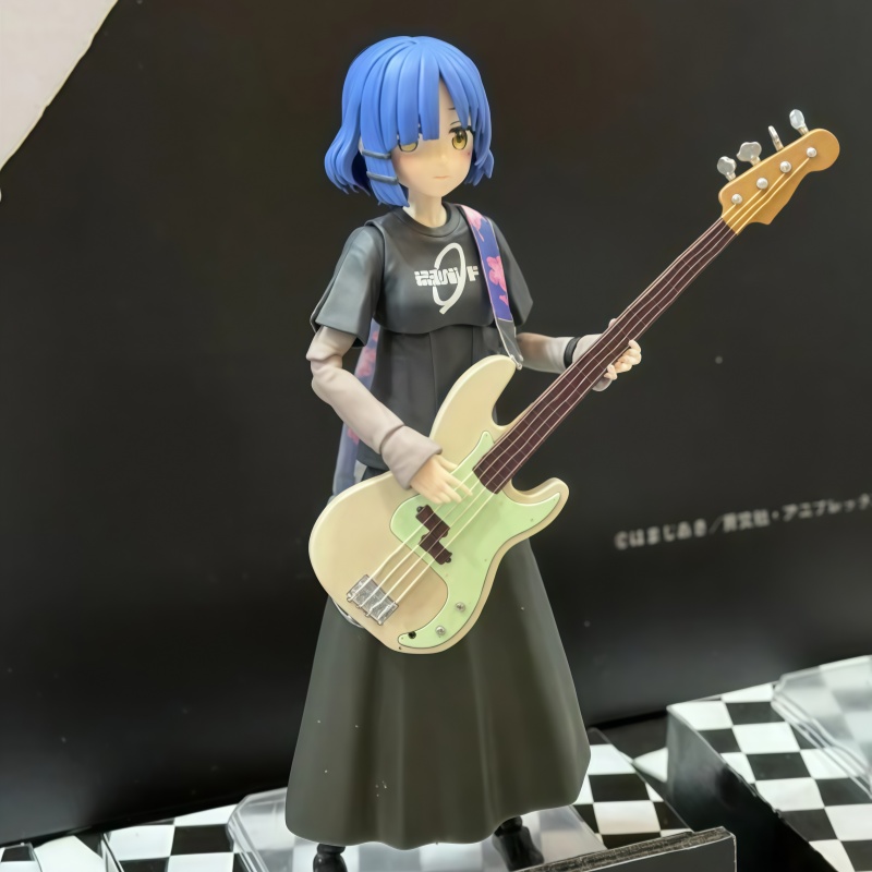 Model Kit Ryo Yamada - Auf Lager: Bandai Plastikmodellbausatz 30mp Bocchi
