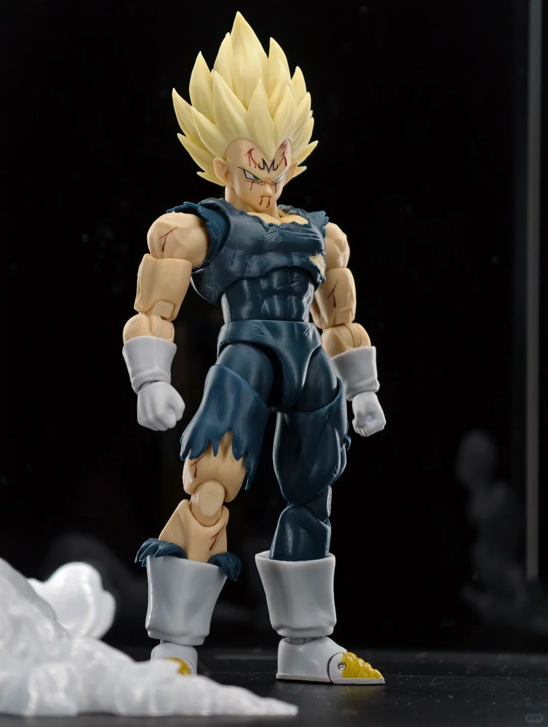 Auf Lager BlackHole&TK Beschäd – Model Kit Vegito Bewertung und Preis