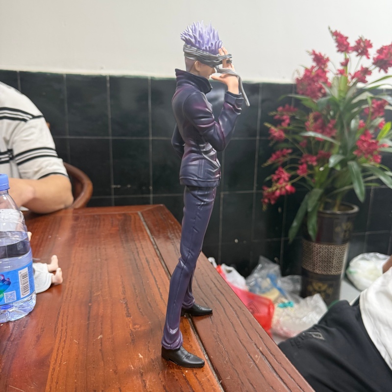 Jujutsu Kaisen Satoru Gojo GK  – Model Kit Jujutsu Kaisen Bewertung und Preis